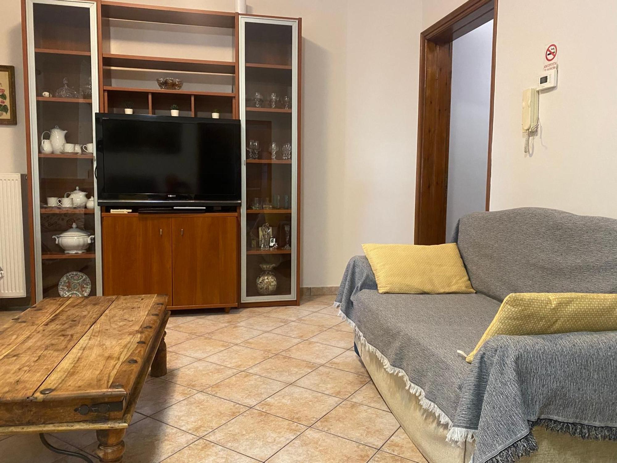 Cozy & Quiet City Apartment Tríkala المظهر الخارجي الصورة