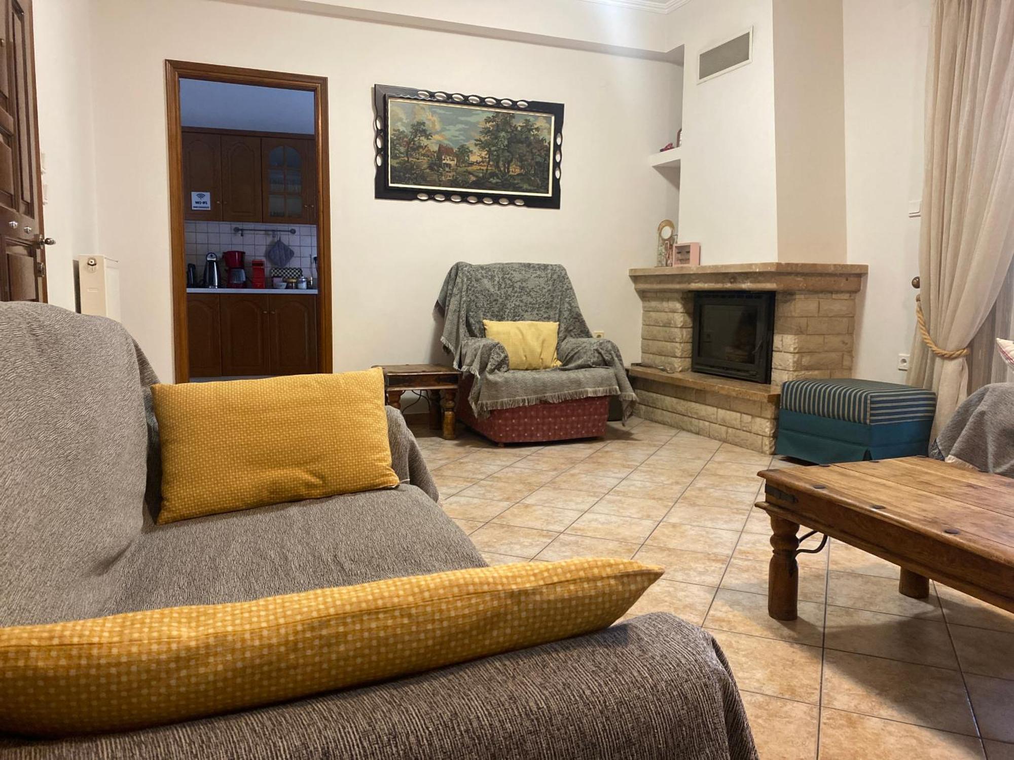 Cozy & Quiet City Apartment Tríkala المظهر الخارجي الصورة