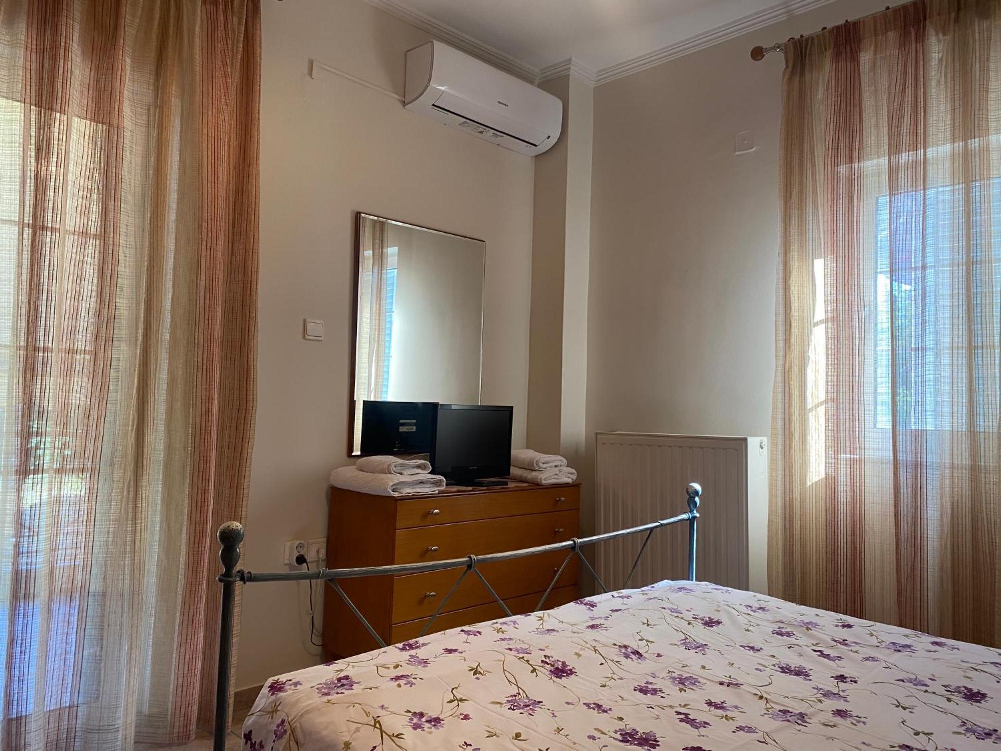 Cozy & Quiet City Apartment Tríkala المظهر الخارجي الصورة