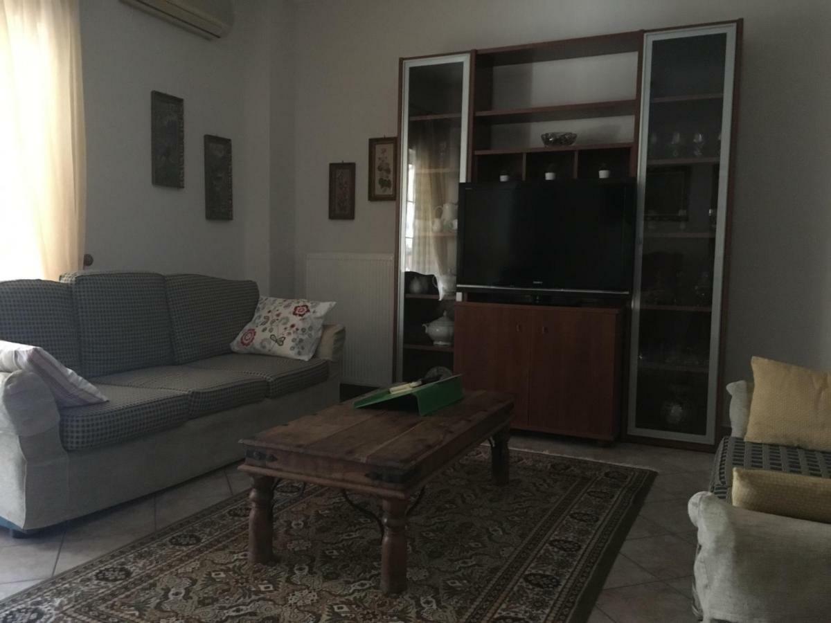 Cozy & Quiet City Apartment Tríkala المظهر الخارجي الصورة